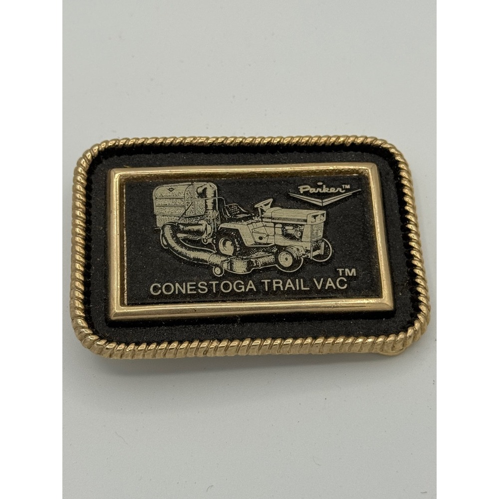Vintage Parker Conestoga Trail Vac Belt Buckle Gold Tone Black Industrial Lawn